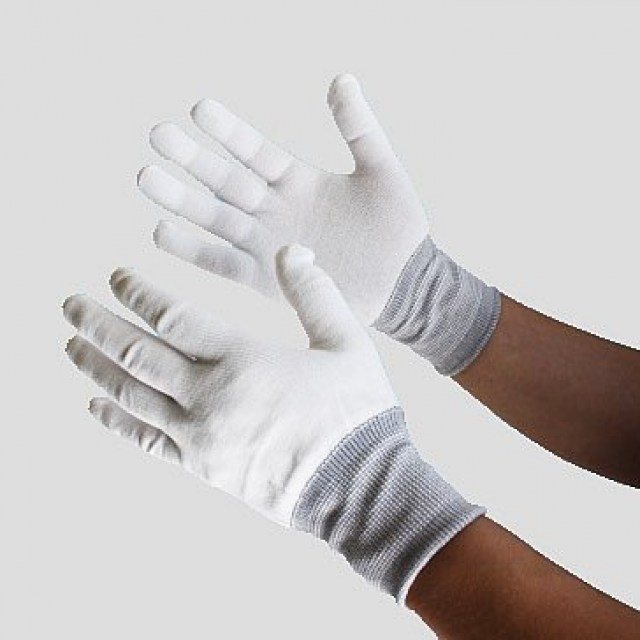 GLOVES